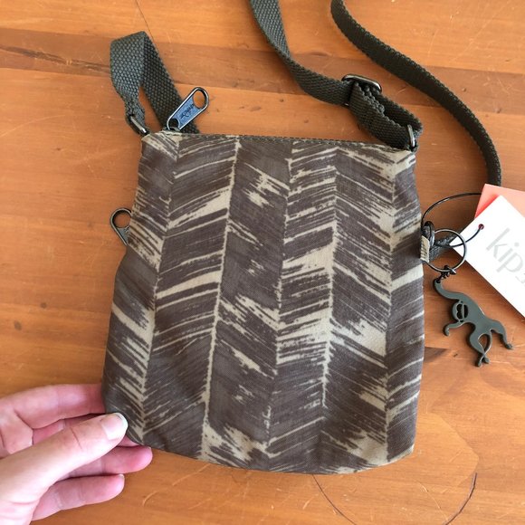 New Kipling Crossbody Bag / Purse - Picture 3 of 3